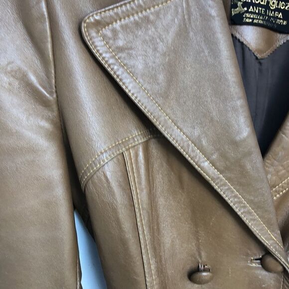 Vintage leather trenchcoat   - Picture 2 of 8